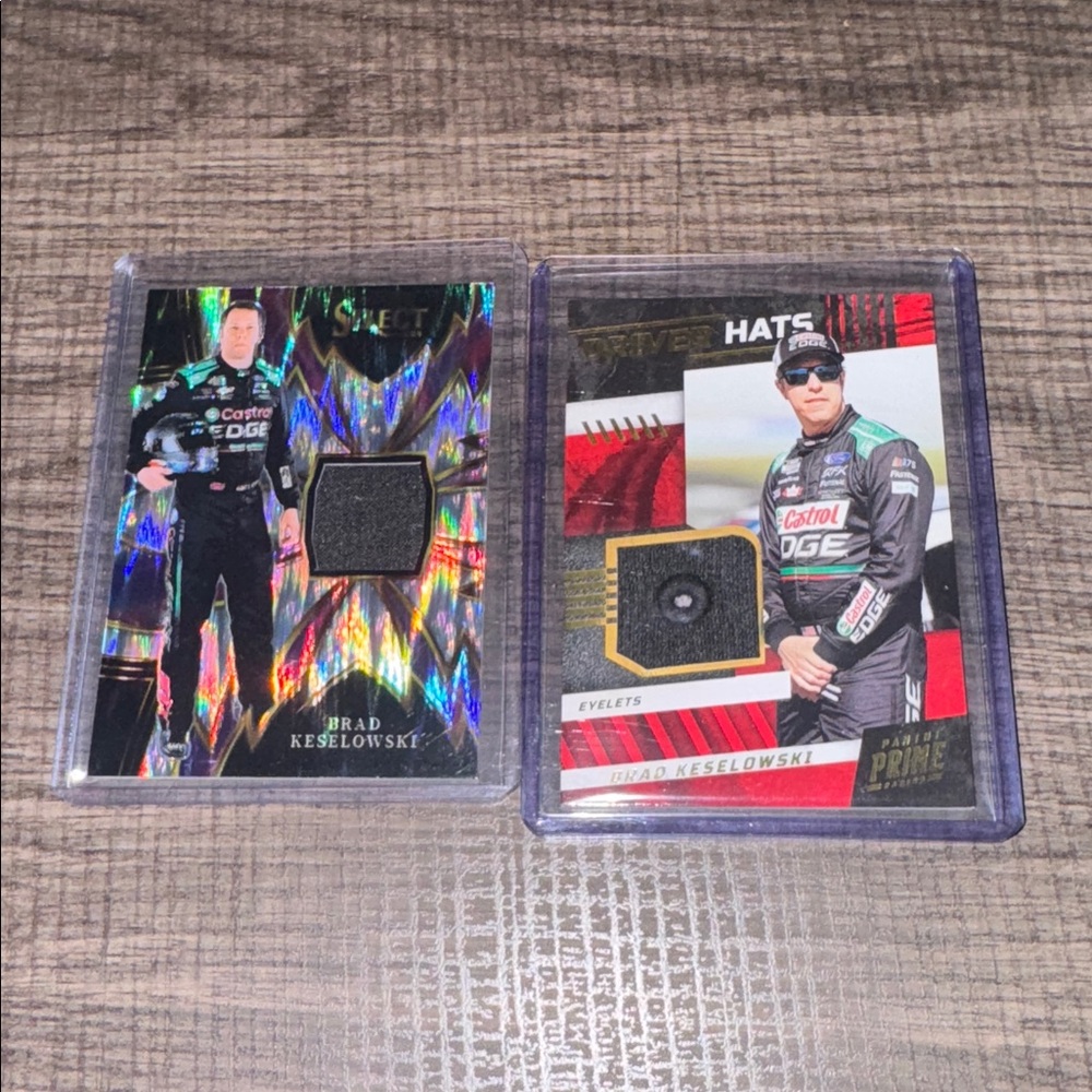 Brad Keselowski NASCAR Rare Eyelets Card and Purple Sparks Insert